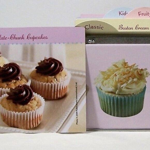 PUBLICATION INT'L Cupcake Recipe Box Collection NWT - Picture 2 of 9